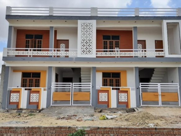 Ready to move Independent House Villa in Kursi Road Lucknow