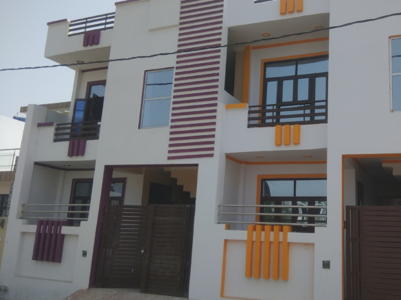 Ready to move Independent House Villa in Raebareli Road Lucknow